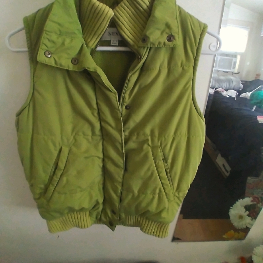 Puffy vest